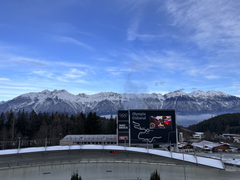 Blick auf die Nordkette | Hargassner Mitarbeiterevent Rennrodel Weltcup Igls 2022