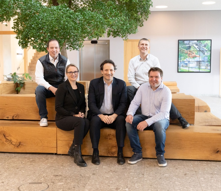 Group photo from the canadian embassy visit to hargassner headquarters austria